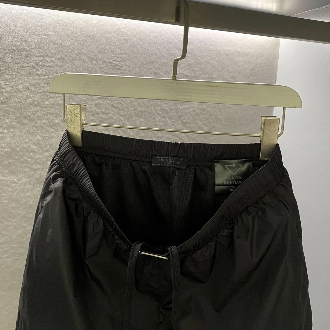 &wg.luxury- Pr141 Re-Nylon Milano item:D-F361G1033